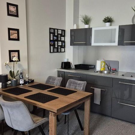 Apartament Przy Plazy - Darmowe Spa, Basen, Hotel Diune Kołobrzeg Esterno foto